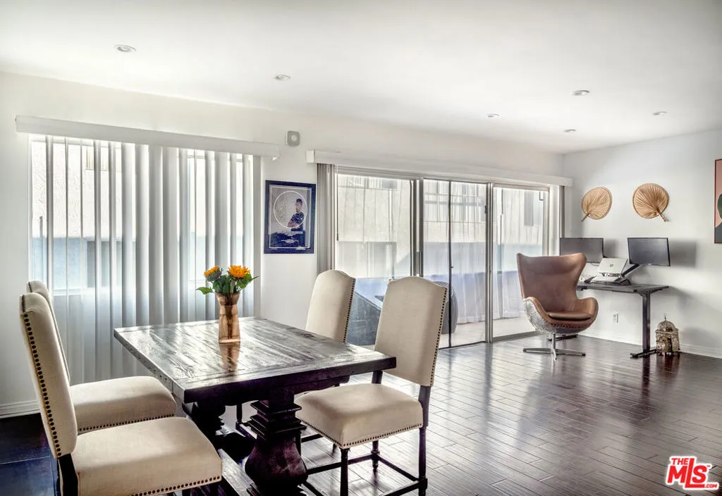 7259 Hillside Avenue 202, Los Angeles, California 90046 home-pic-6